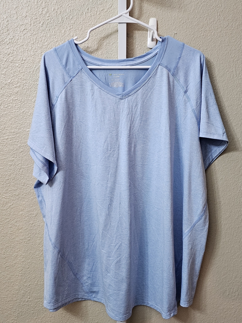 Tek Gear Women's DryTek V-Neck Activewear Tee